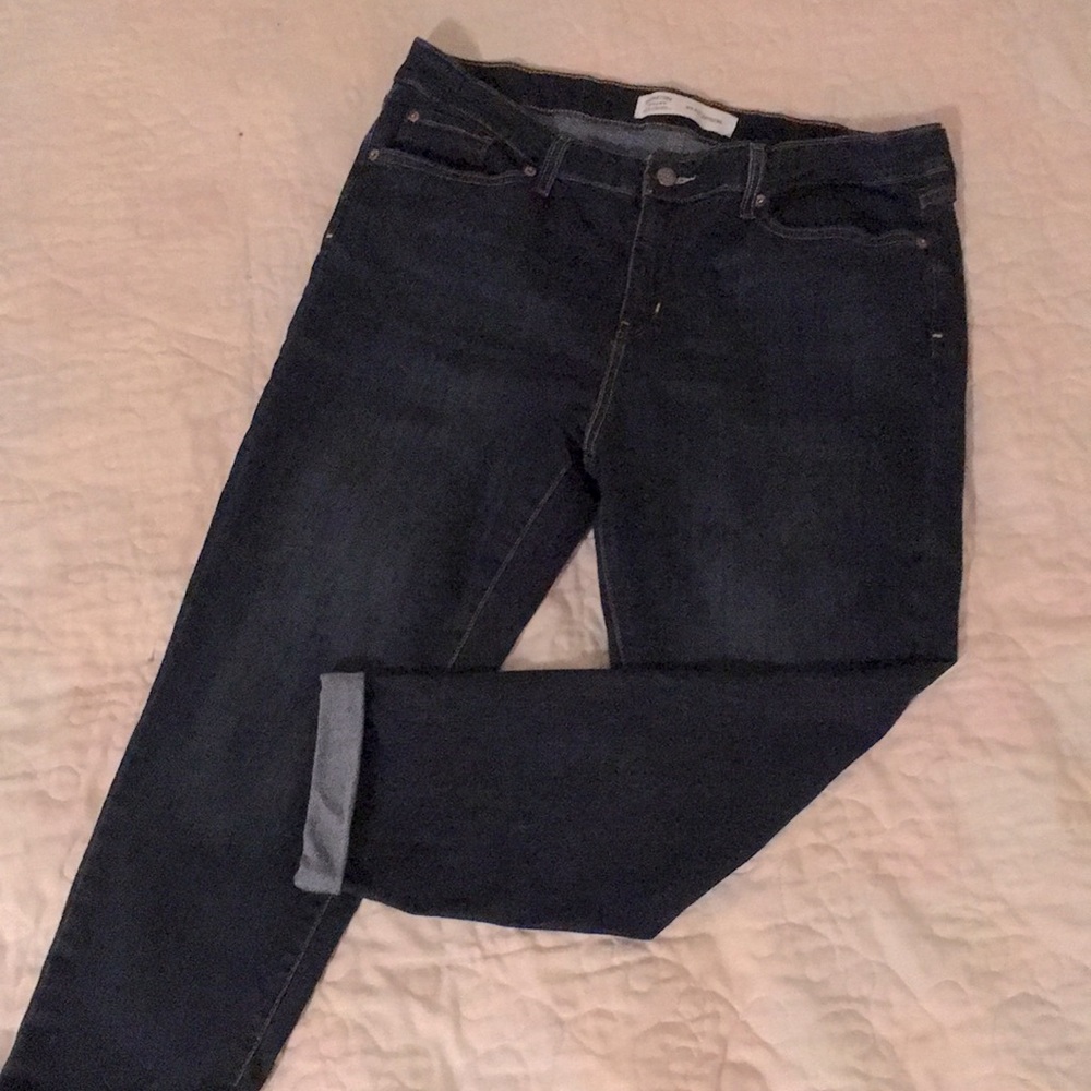 Levi Strauss Signature Stretch Size 18 Med Rise Boyfriend Cuffed Jeans